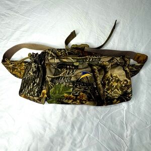 Cabela's Trekker Camo Fanny Pack Can Holder Compartment Nylon Camouflage Hunting